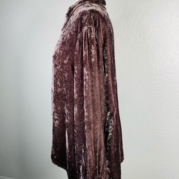 J.Jill Brown Crushed Velvet 100% Rayon High/Low Long Sleeve Button down Shirt - Picture 11 of 13